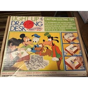 Vintage World of‎ Disney By Lakeside Light Up Drawing Desk #5340 (WORKS!)